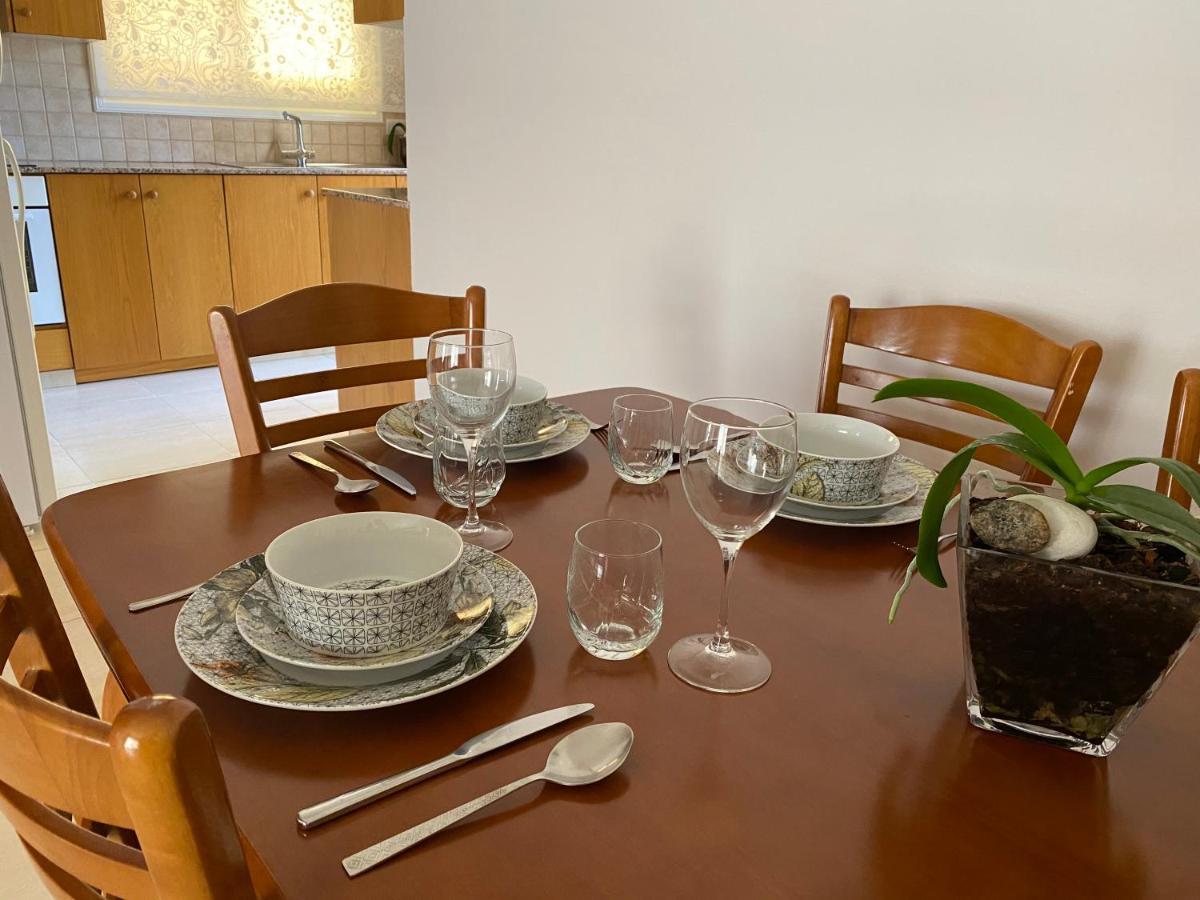 Apartament Holiday City Center Larnaca Zewnętrze zdjęcie